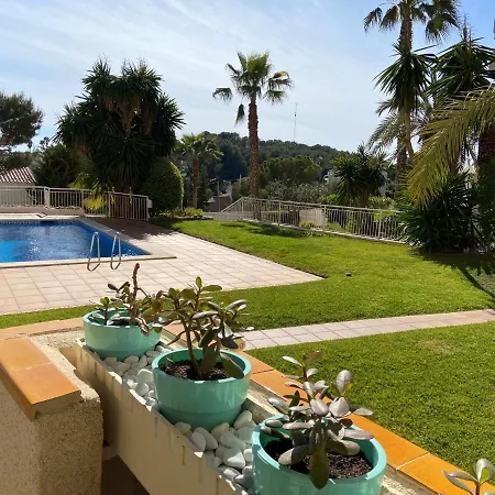 Karin Palma Fiesta-vallpineda-sitges Apartment *